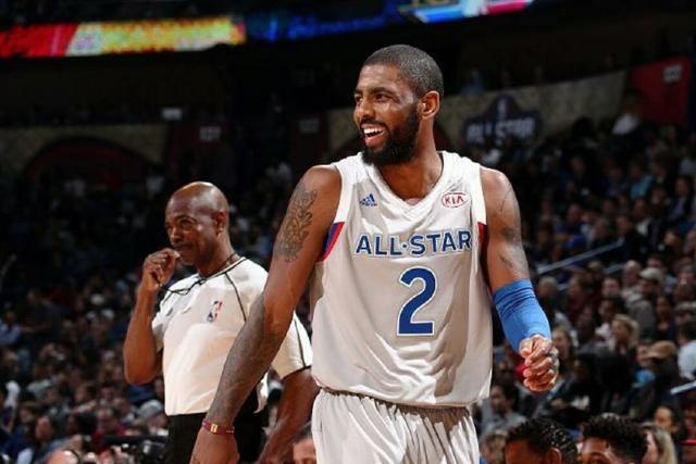 朗尼-沃克结束25年76人生涯，生涯高分31分回归NBA